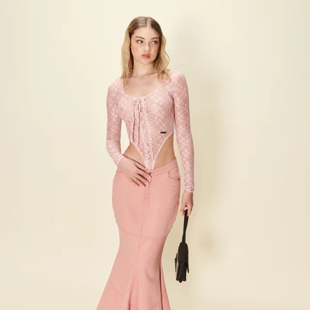 House of Sunny Lace Long Sleeve Pink